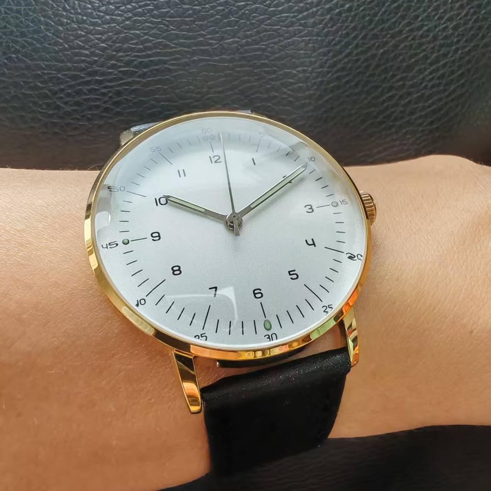 Vintage Mechanical Watch with Domed Glass and 40mm Case L883