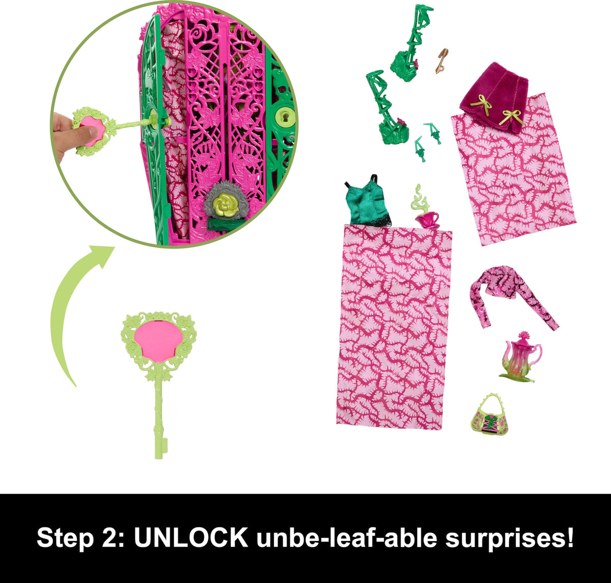 Doll & Accessories Set with Closet G927182